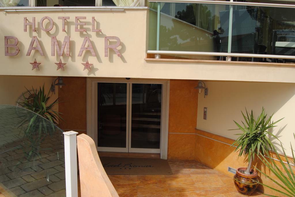Hotel Bamar Pinarella Exteriér fotografie